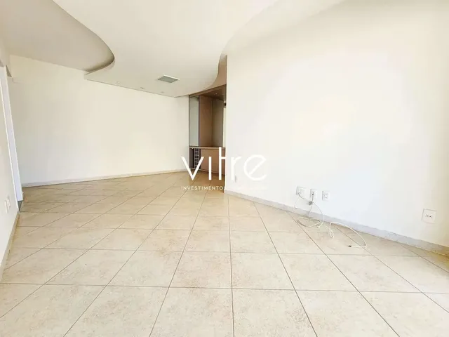 Imagem 2: Oportunidade no Centro - Apartamento Alto Padrão com Varanda Gourmet e 131 M²