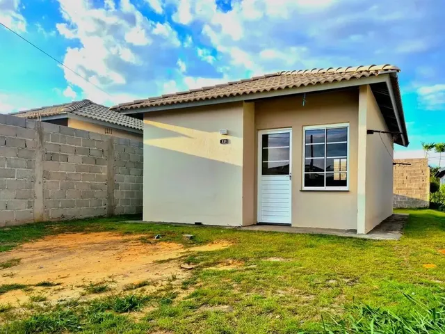 Imagem: A casa possui 2 Dormitórios, 1 Banheiro, 1 Vaga na