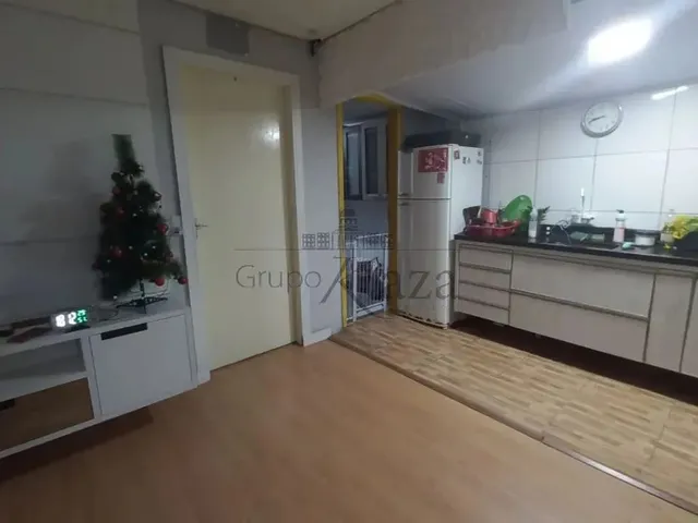 Imagem 16: Oportunidade - Casa Conjunto Residencial Dom Pedro I - 3 Dormitórios - 140M²