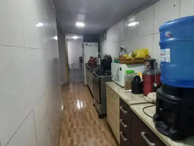 Imagem 11: Oportunidade - Casa Conjunto Residencial Dom Pedro I - 3 Dormitórios - 140M²