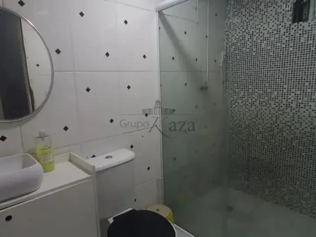 Imagem 10: Oportunidade - Casa Conjunto Residencial Dom Pedro I - 3 Dormitórios - 140M²