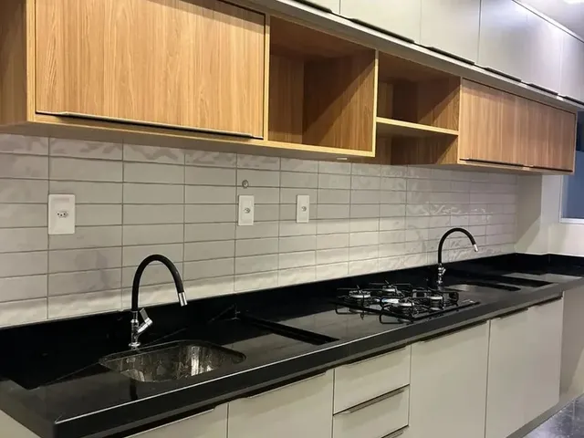 Imagem: Vendo 2/4 com Suite no Jardim Armação