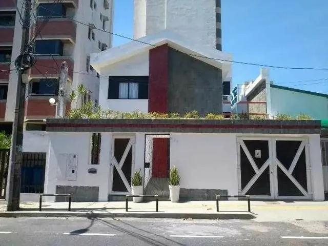 Imagem: Casa em Rua São Paulo - Pituba - Salvador/Ba