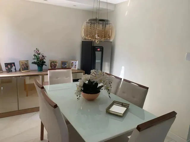 Imagem 11: Cód. 316 Pituaçu Casa com 4/4 Sendo Um Suíte com Varanda e Churrasqueira Privativa