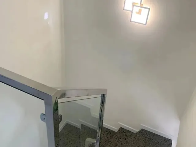Imagem 2: Cód. 316 Pituaçu Casa com 4/4 Sendo Um Suíte com Varanda e Churrasqueira Privativa