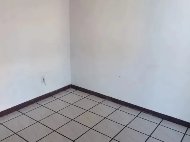 Imagem 6: Vendo Excelente Casa Dúplex 3 Quartos no Petromar