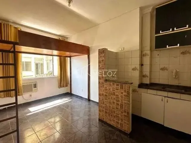 Imagem 9: Kitnet/Conjugado - / Residencial / Centro