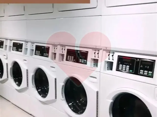 Imagem 2: Imóvel para Venda Tem 35 Metros Quadrados com 1 Quarto em Centro - Rio de Janeiro - Rj
