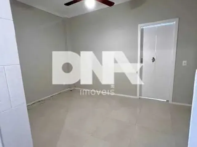 Imagem 12: Kitnet/Conjugado : / Residencial / Centro
