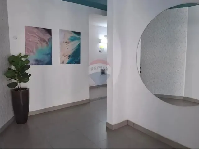 Imagem 12: Apartamento a Venda de 68 M² com Janelões, 2 Quartos, Depend. Comp. e Vaga na Haddock
