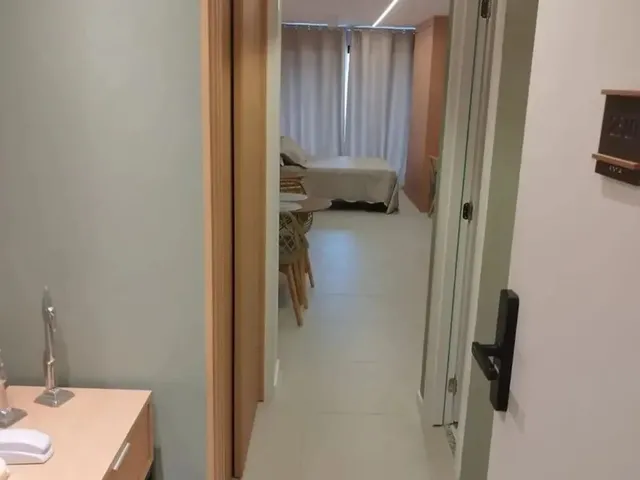 Imagem 15: Imóvel para Venda Tem 34 Metros Quadrados com 1 Quarto em Centro - Rio de Janeiro - Rj