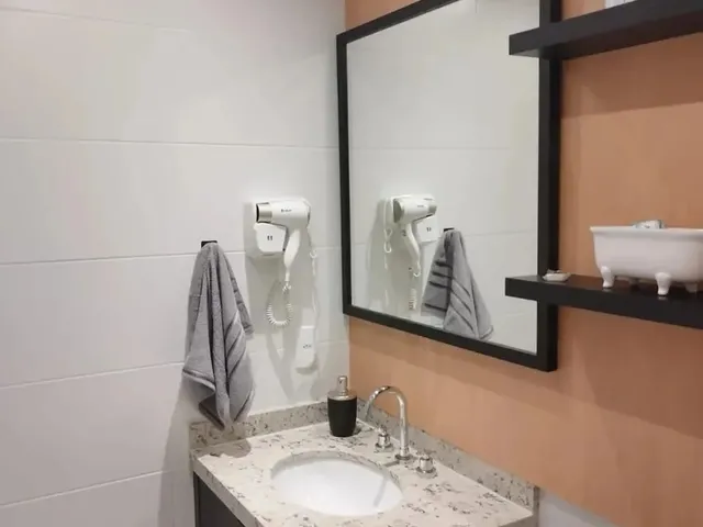Imagem 13: Imóvel para Venda Tem 34 Metros Quadrados com 1 Quarto em Centro - Rio de Janeiro - Rj