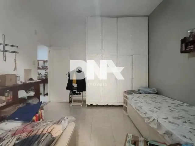 Imagem: Apartamento / Residencial / Catete