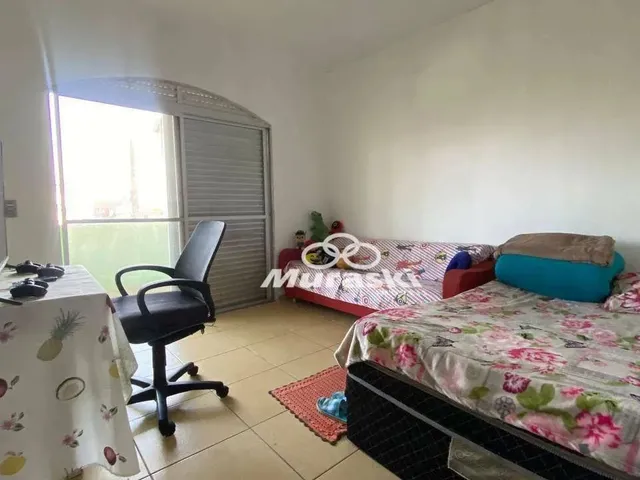 Imagem 7: Casa com 4 Dormitórios À Venda, 379 M² por R$ 700.000,00 - Cohapar - Guaratuba/Pr