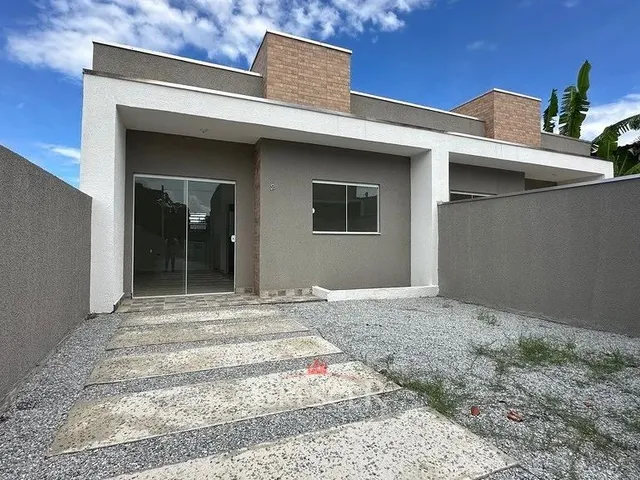 Imagem: Casa com 02 Dormitórios a Venda em Matinhos