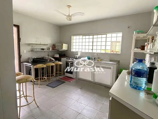 Imagem 2: Casa com 4 Dormitórios À Venda, 273 M² por R$ 1.500.000,00 - Centro - Guaratuba/Pr