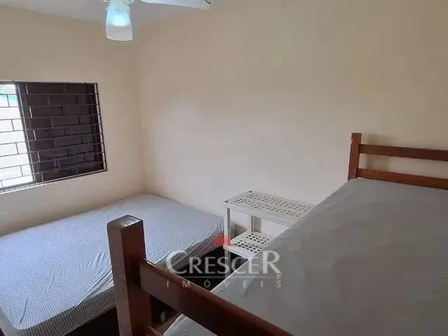 Imagem 2: Sobrado com 03 Quartos a Poucos Passos do Mar