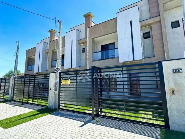 Imagem: Sobrado com 3 Dormitórios À Venda, 102