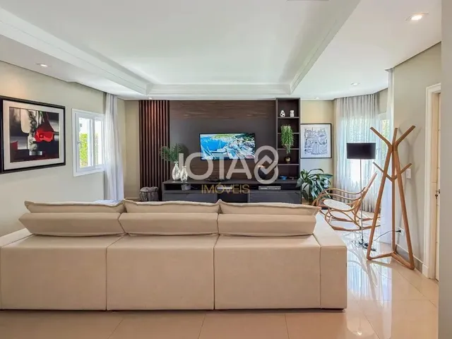 Imagem 10: Ótima Casa com 4 Quartos e Terreno Próximo Ao Shopping Barigui Casa com 4 Quartos E
