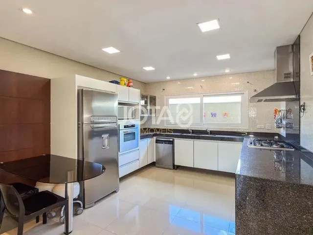 Imagem 4: Ótima Casa com 4 Quartos e Terreno Próximo Ao Shopping Barigui Casa com 4 Quartos E