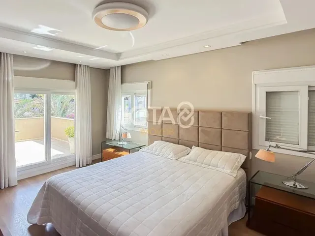 Imagem 3: Ótima Casa com 4 Quartos e Terreno Próximo Ao Shopping Barigui Casa com 4 Quartos E