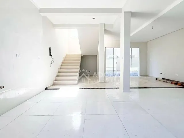 Imagem 2: Sobrado com 3 Dormitórios À Venda, 119 M² por R$ 470.000,00 - Brejatuba - Guaratuba/Pr