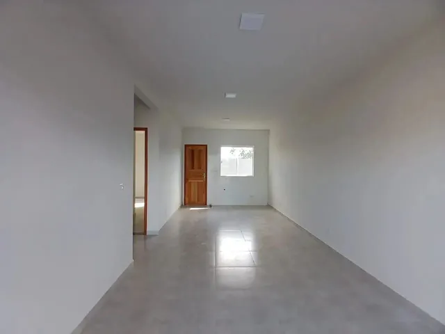 Imagem 7: Casa com 2 Quartos (1 Suíte) a Venda, 61 M² R$ 249.000