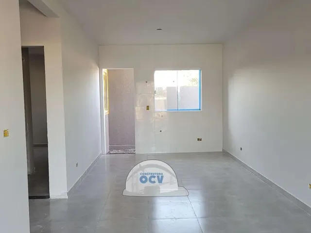 Imagem 5: Casa com 2 Quartos (1 Suíte) a Venda, 61 M² R$ 249.000