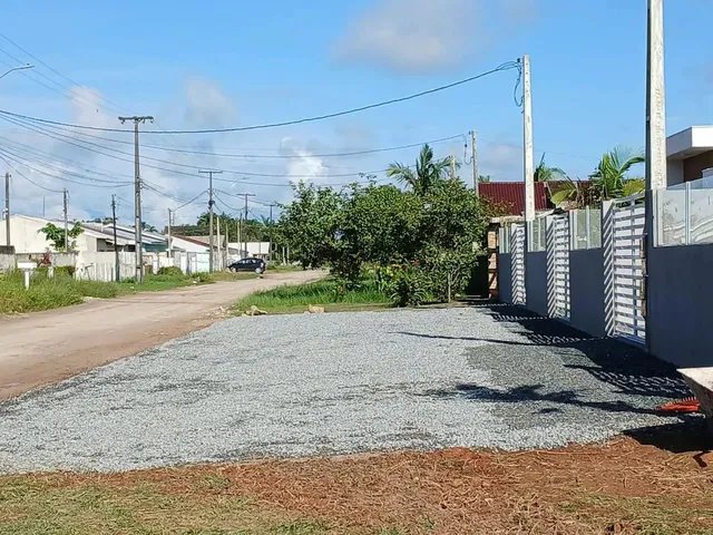 Imagem 2: Casa com 2 Quartos (1 Suíte) a Venda, 61 M² R$ 249.000