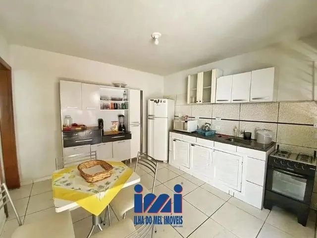 Imagem 11: Casa Perto do Mar no Centro de Matinhos a Venda