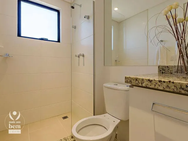 Imagem 10: Apartamento com 3 Quartos Sendo 1 Suíte, com Piso Laminado, Churrasqueira e 2 Vagas De