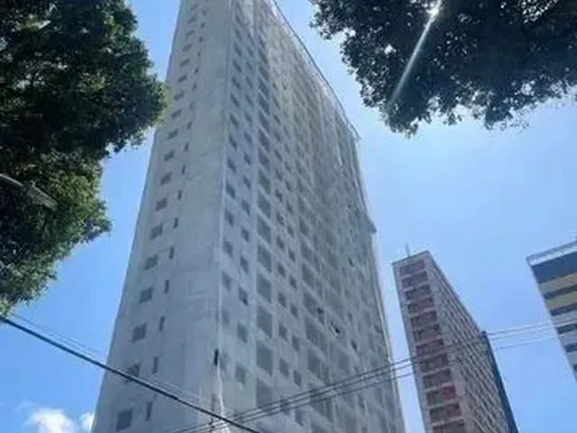 Imagem 5: Pm) Castelo de Ledebour/Estrada de Belem| Lb | Campo Grande| 02 e 03 Quartos