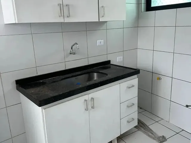 Imagem 8: Imóvel para Venda Possui 58 Metros Quadrados com 3 Quartos em Aflitos - Recife - Pe