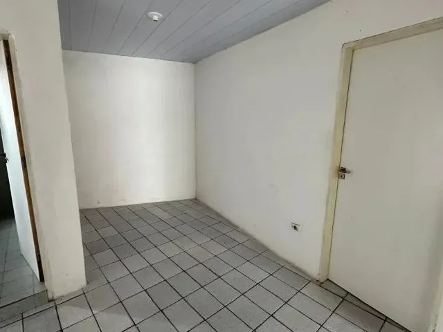 Imagem 2: Casa Duplex À Venda