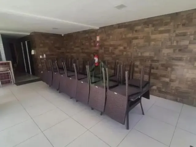 Imagem 2: Apartamento À Venda na Várzea, 3 Quartos Sendo 1 Suíte, 1 Vaga. (Edf. Praça Das