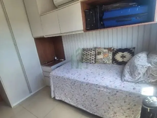 Imagem 3: Apartamento À Venda na Várzea, 3 Quartos Sendo 1 Suíte, 1 Vaga. (Edf. Praça Das
