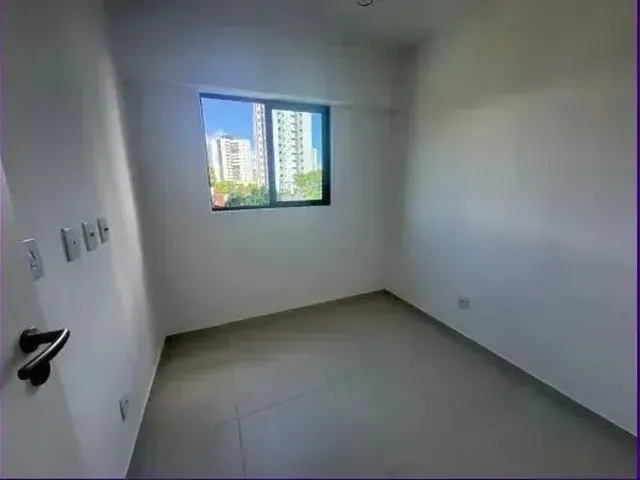 Imagem 12: Edf. Praça das Auroras | 3 Quartos + Closet | Nascente