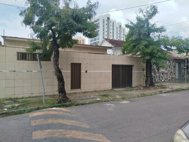 Imagem: Casa Ampla para Venda - Excelente Localização