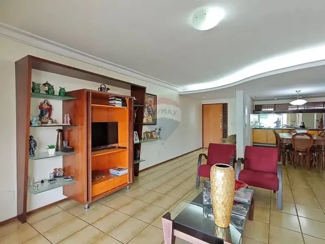 Imagem 5: Aflitos, 03 Quartos, 01 Suíte, 03 Banheiros, 188M², 02 Vagas, Dependencia Completa De