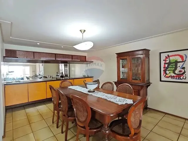 Imagem 13: Aflitos, 03 Quartos, 01 Suíte, 03 Banheiros, 188M², 02 Vagas, Dependencia Completa De