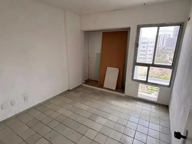 Imagem 2: Venda - Apto 4 Quartos - Espinheiro