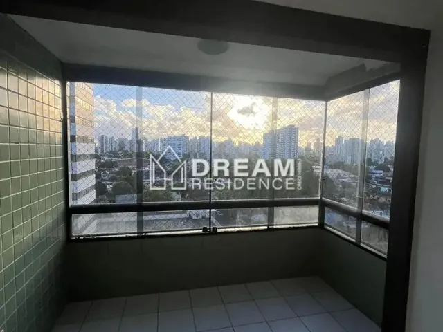 Imagem 12: Imóvel para Venda Possui 178 Metros Quadrados com 3 Quartos em Monteiro - Recife - Pe