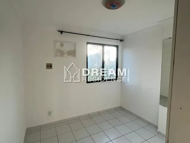 Imagem 13: Imóvel para Venda Possui 178 Metros Quadrados com 3 Quartos em Monteiro - Recife - Pe