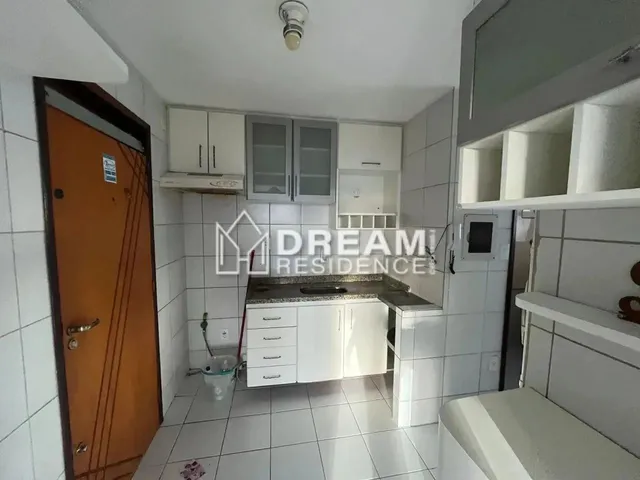 Imagem 2: Imóvel para Venda Possui 178 Metros Quadrados com 3 Quartos em Monteiro - Recife - Pe
