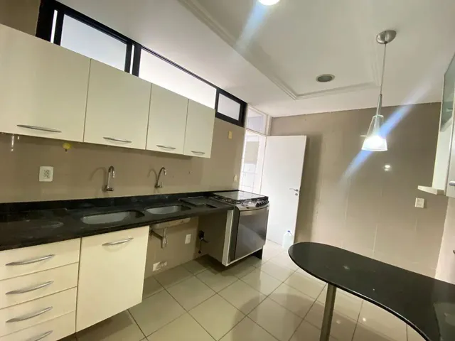Imagem 13: Imóvel para Venda com 132M², 4 Quartos, 2 Suítes, Varanda, 2 Vagas, no Bairro