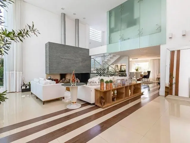 Imagem: Casa com 5 Dormitórios À Venda, 476 M²