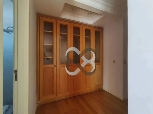 Imagem 16: Apartamento com 3 Dormitórios À Venda, 204 M² por R$ 1.175.000,00 - Centro