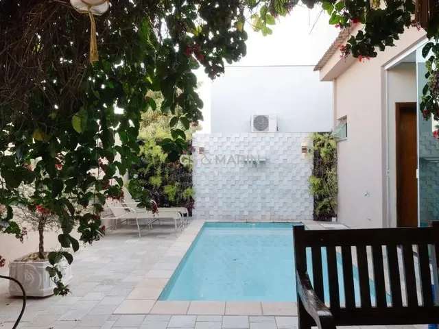 Imagem 4: Casa À Venda em Londrina, Royal Forest, com 3 Quartos, com 227 M², Condomínio Royal