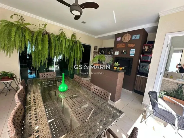 Imagem 15: Casa À Venda em Londrina, Royal Forest, com 3 Quartos, com 180 M²