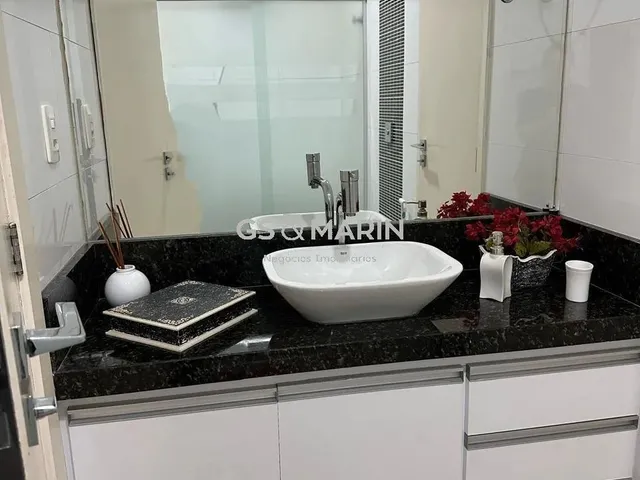 Imagem 8: Casa À Venda em Londrina, Royal Forest, com 3 Quartos, com 180 M²